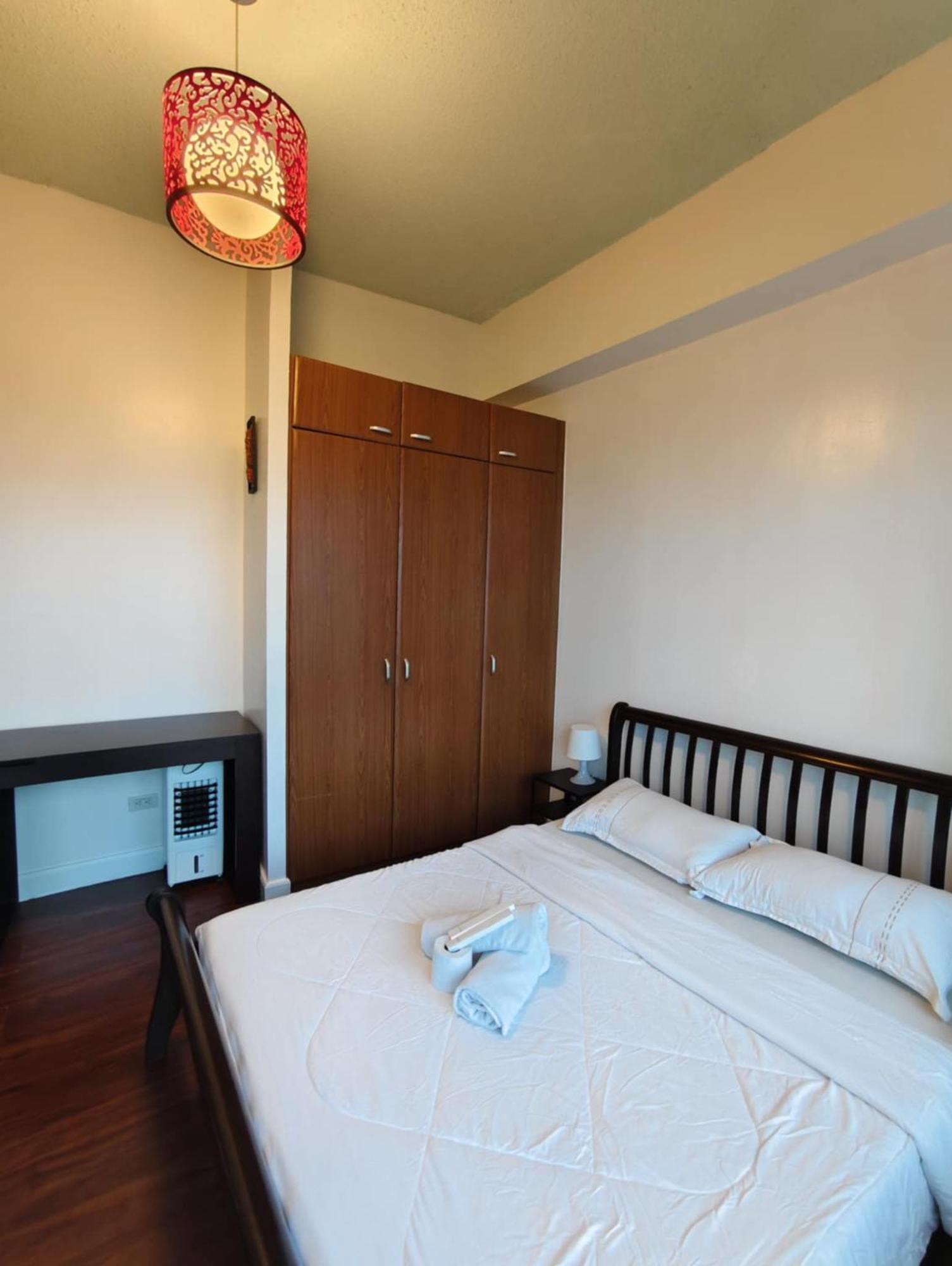 Bellagio One Bedrroom Bgc Burgos Circle By Christine Suites Ph Taguig Extérieur photo